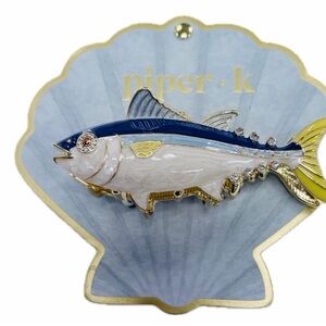 NWT ⚜️🐟⚜️ Piper K Tuna Fish Metal Hair Claw Clip